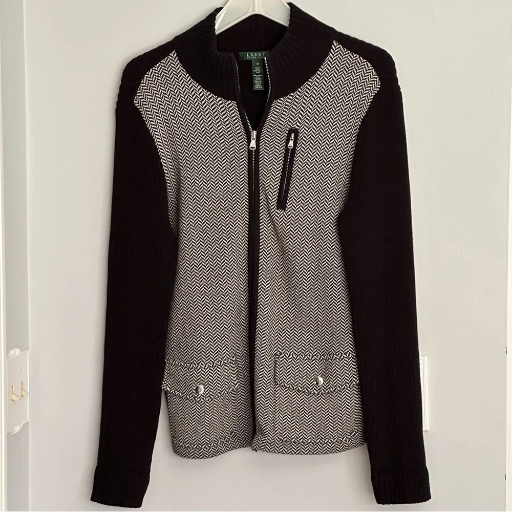 Lauren Womens Sweater Sz Medium Black& White herringbone design VGC